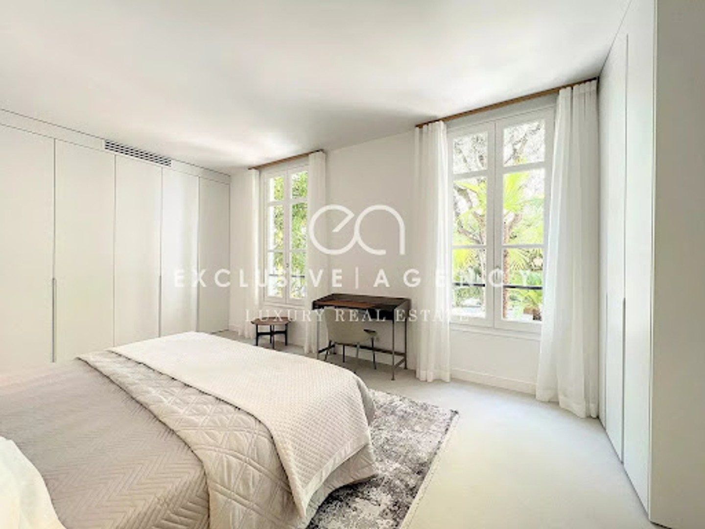 Appartement à vendre - 4 pièces - 131m2 - Cannes (06400)