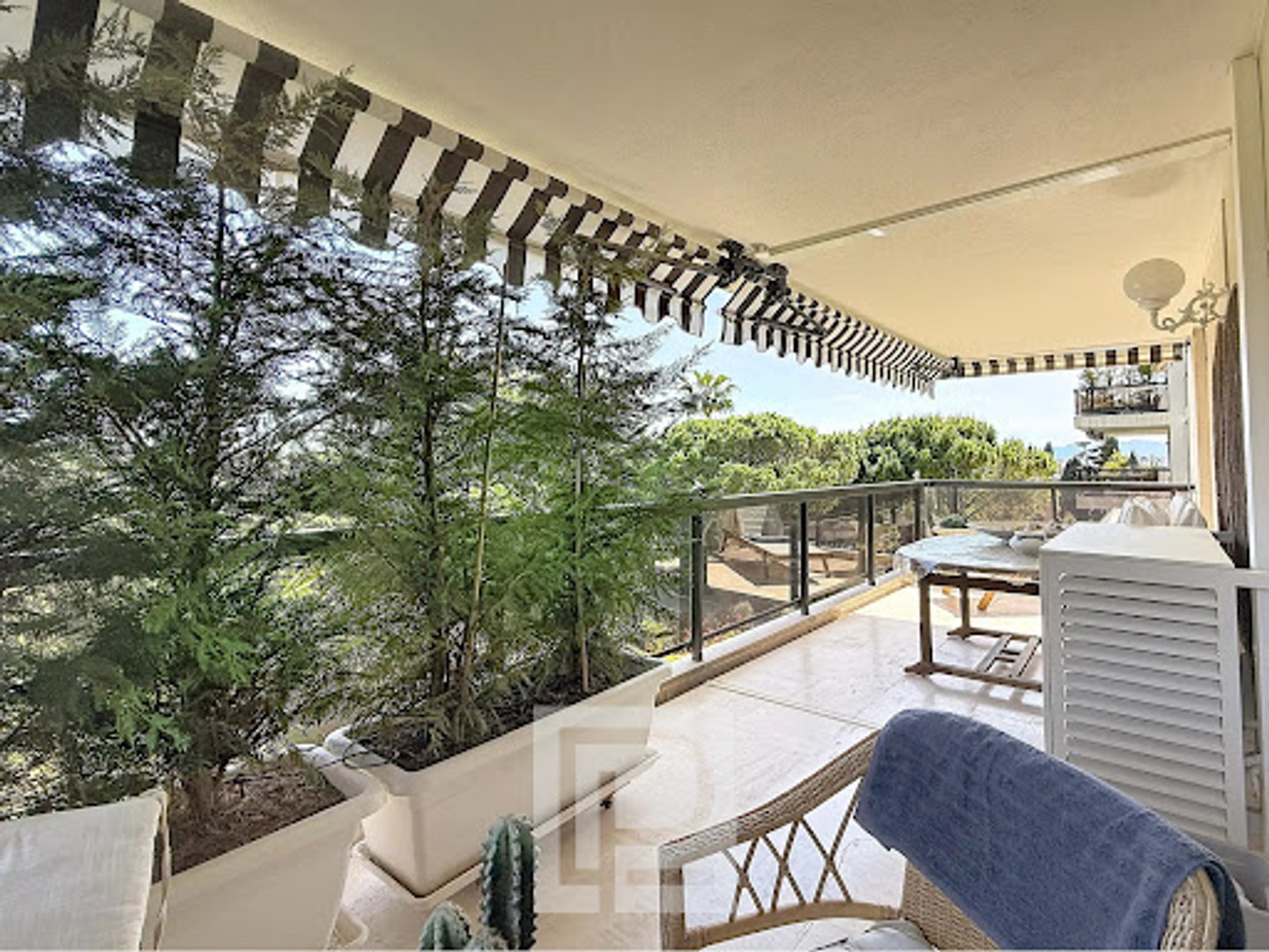 Appartement à vendre - 3 pièces - 84m2 - Cannes (06400)