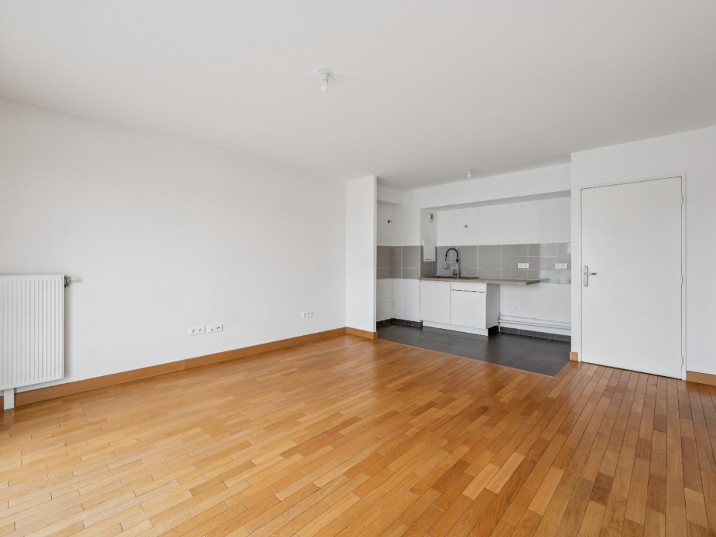 Appartement 3 pièces avec balcon - Boulogne