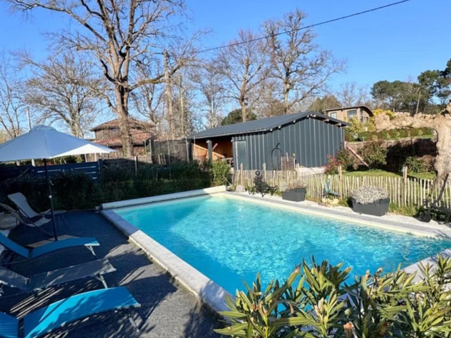 Maison à vendre - 7 pièces - 210m2 - Mazères (33210)