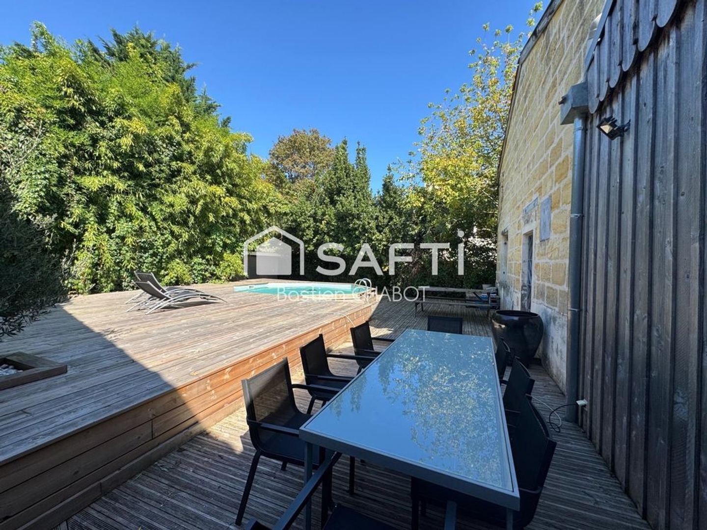 Maison à vendre - 5 pièces - 347m2 - Bègles (33130)