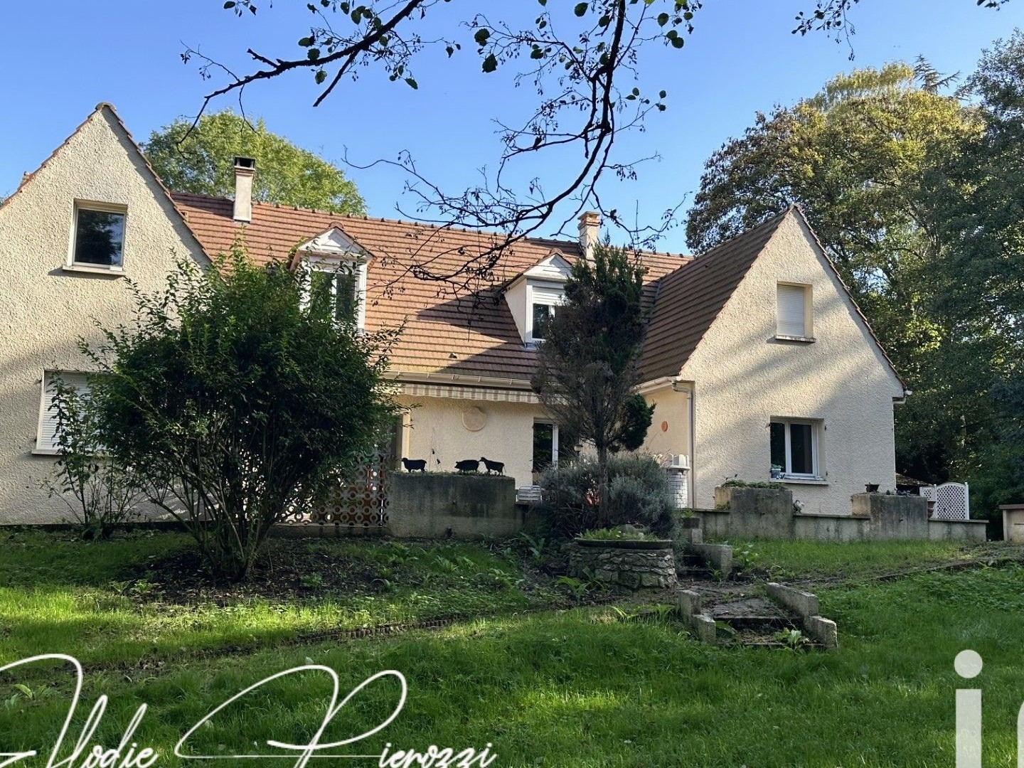 Maison à vendre - 7 pièces - 213m2 - Vaux-Sur-Seine (78740)