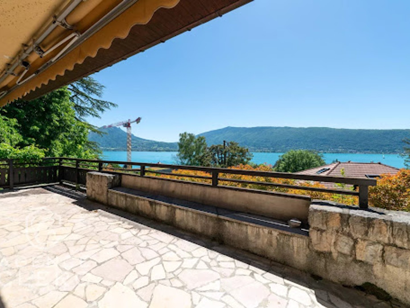 Maison à vendre - 6 pièces - 178m2 - Veyrier-Du-Lac (74290)