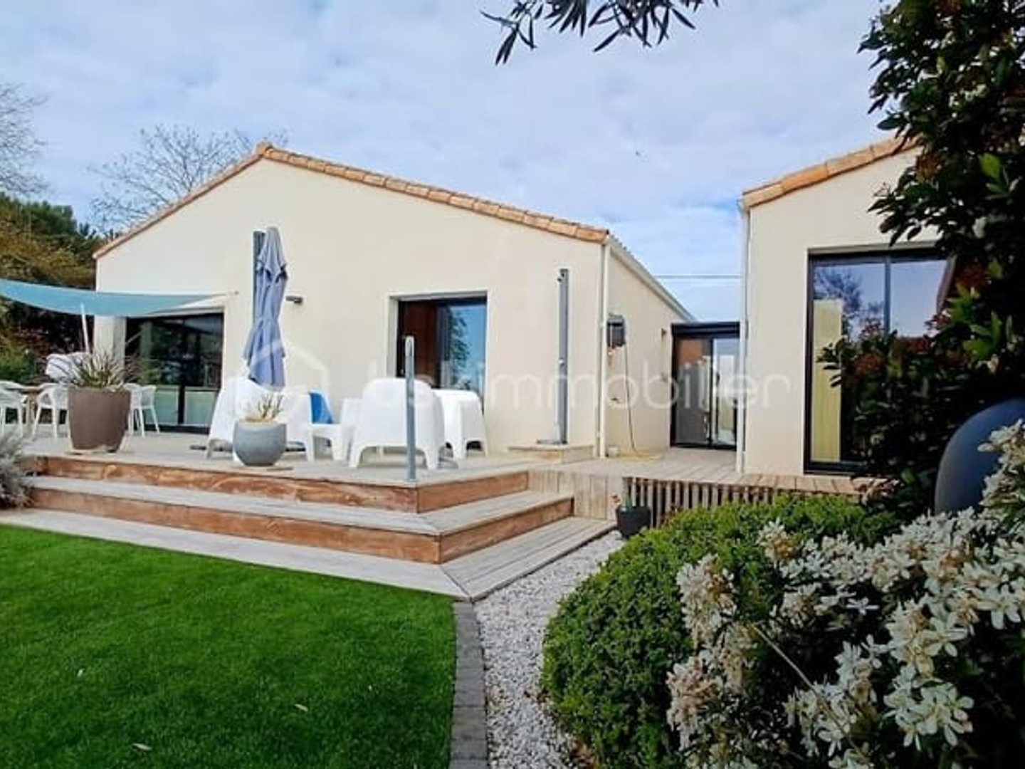 Maison à vendre - 5 pièces - 126m2 - Talmont-Saint-Hil... (85440)
