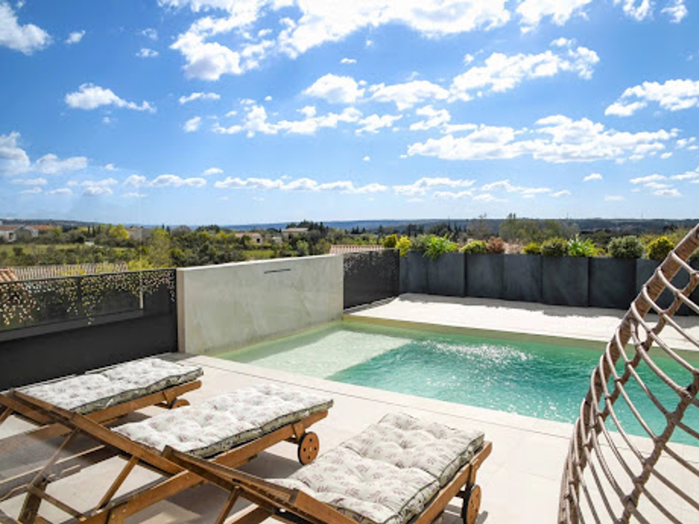Appartement à vendre - 6 pièces - 185m2 - Uzès (30700)