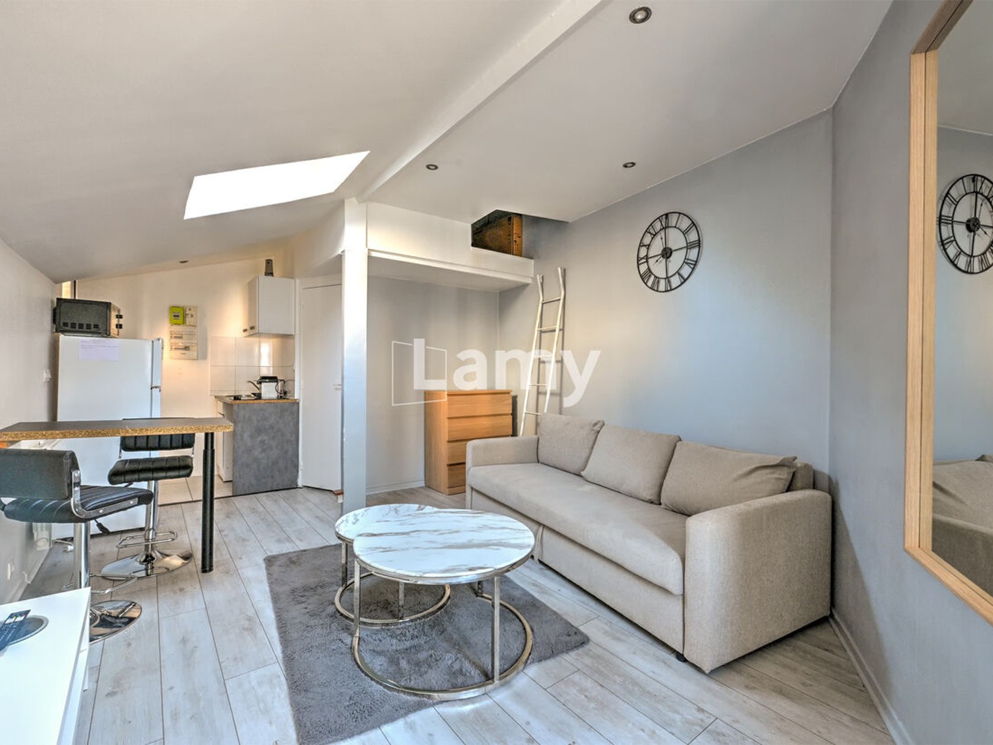 Appartement à vendre - 2 pièces - 42m2 - Le Chesnay-Rocque... (78150)