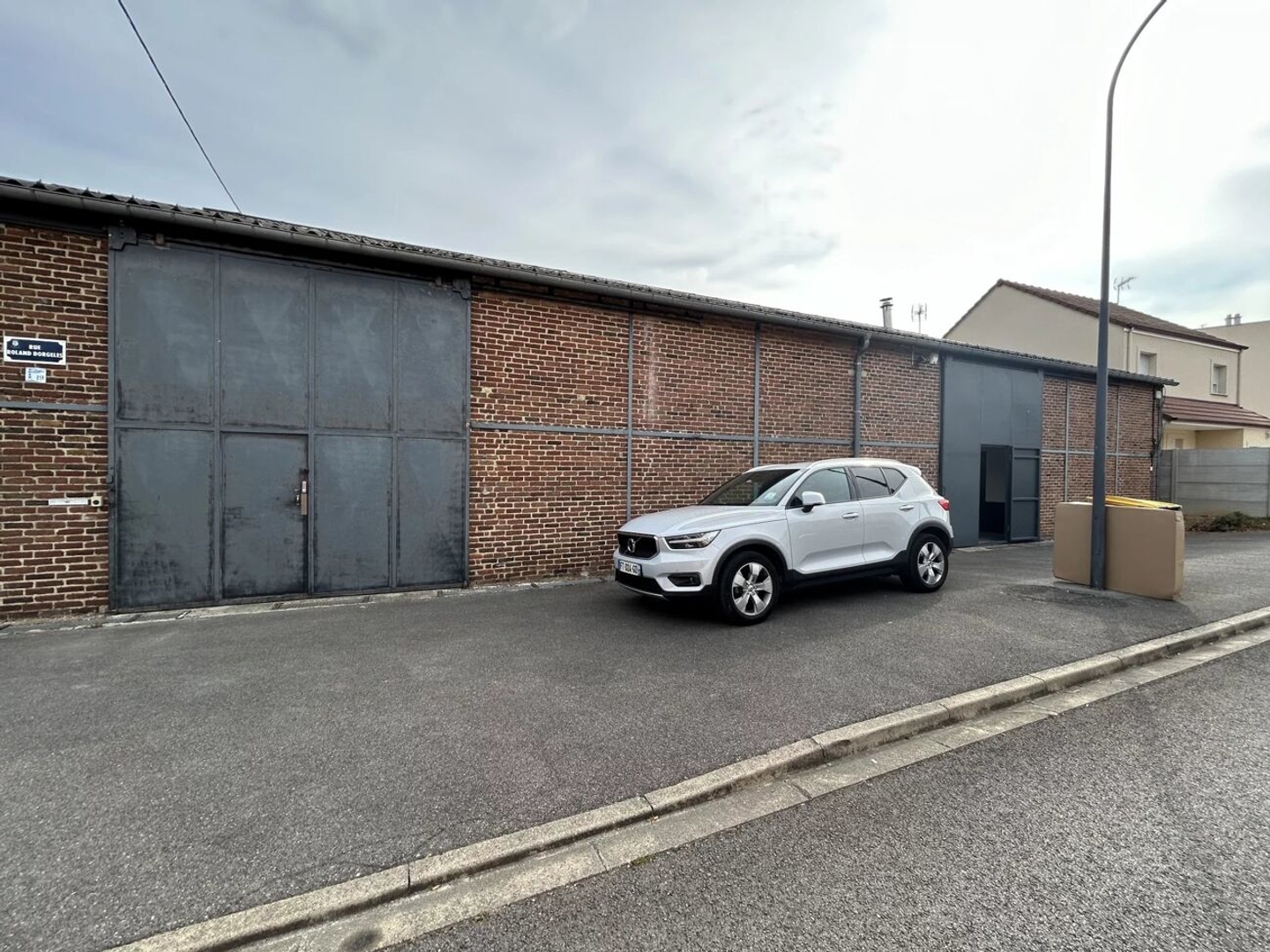 Magasin à vendre - 9 pièces - 351m2 - Saint-Quentin (02100)