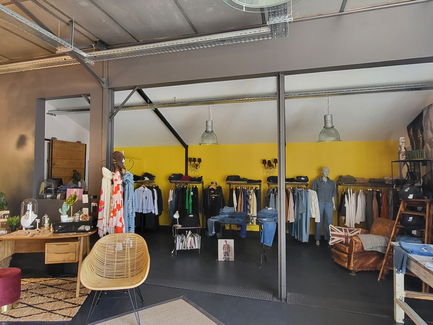 Magasin à vendre - 200m2 - Limoges (87000)