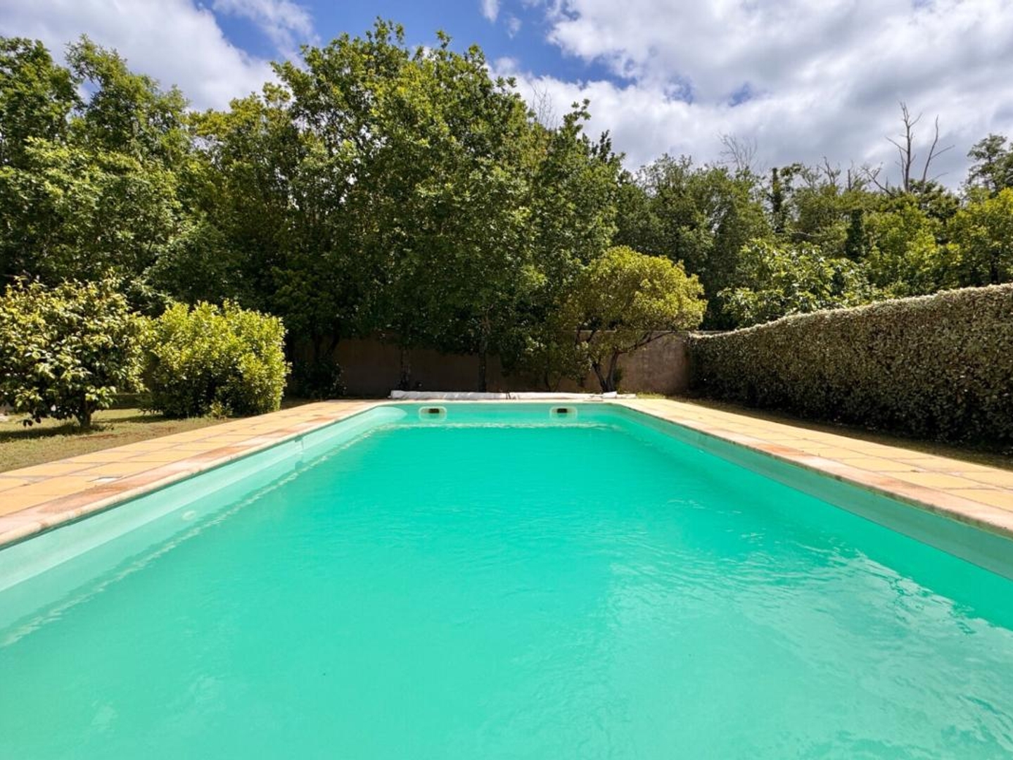 Grande Villa 155 m² p-pied avec piscine sur plus de 1300 m²