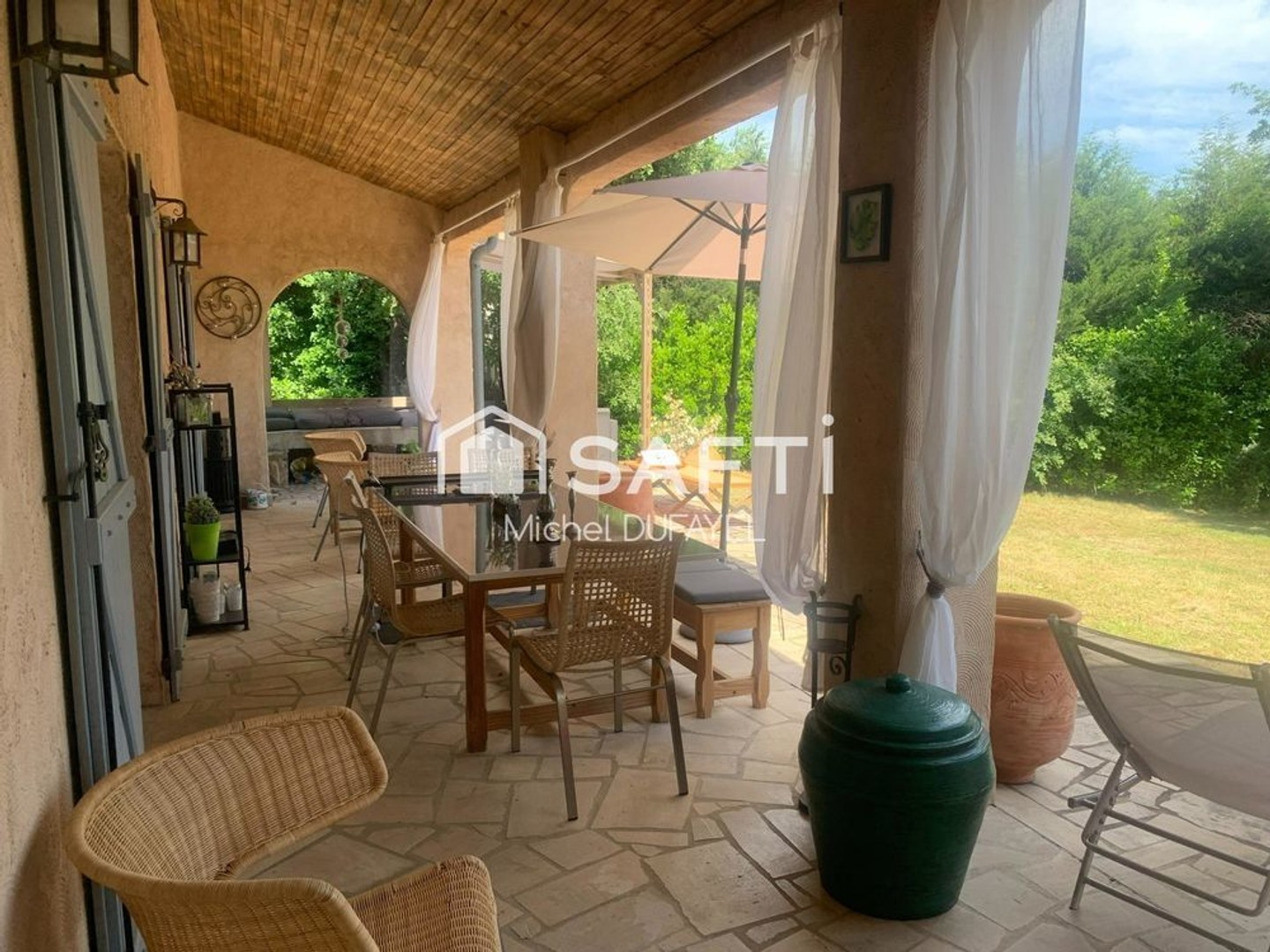 Maison 5 pièces 176 m²