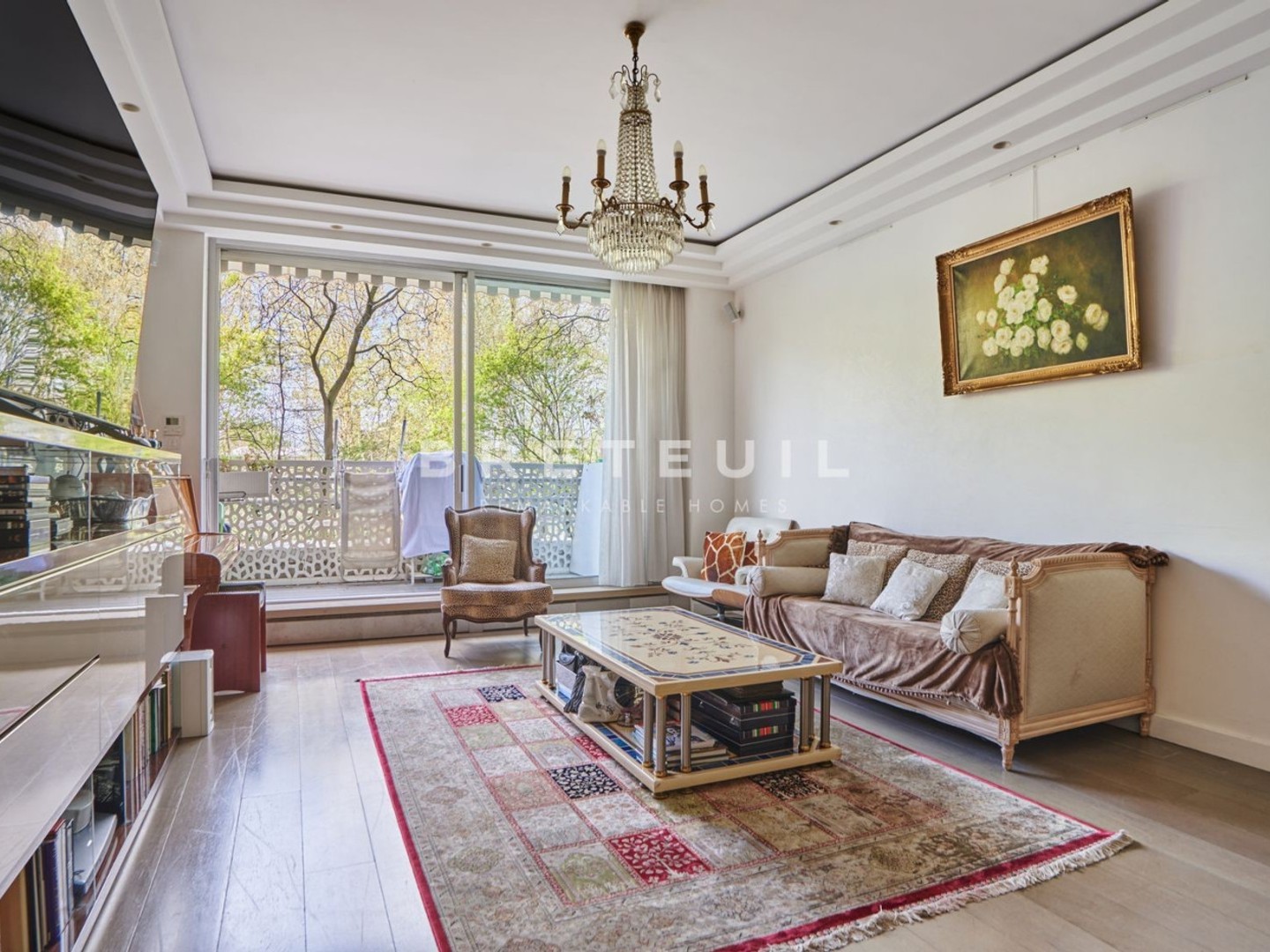 Appartement à vendre - 5 pièces - 124m2 - Paris 16e (75016)