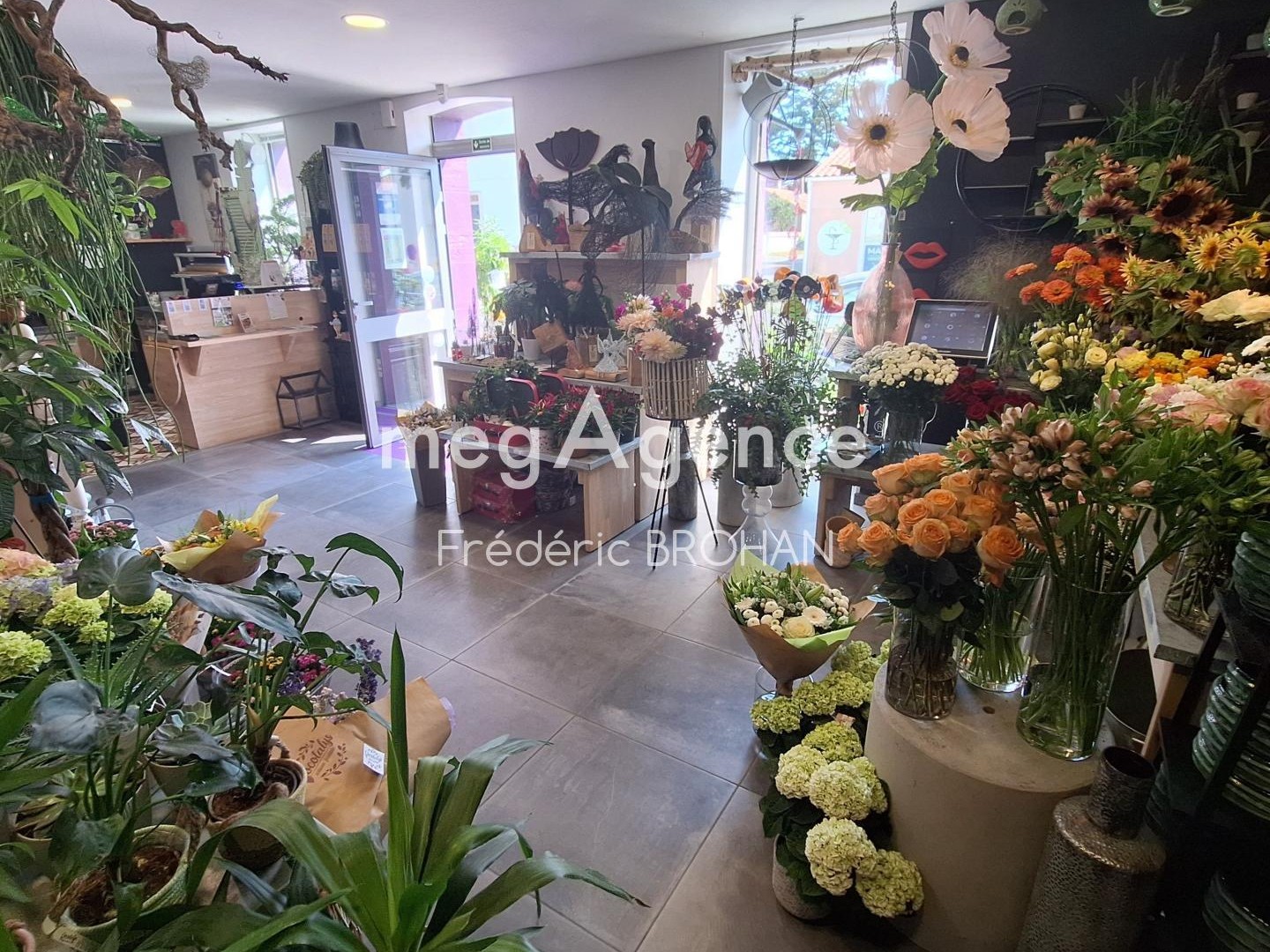 Magasin à vendre - 200m2 - Beaulieu-Sous-La-... (85190)