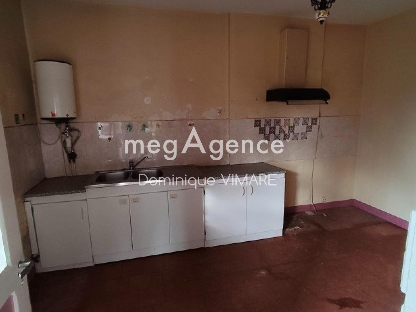 Maison à vendre - 7 pièces - 121m2 - Teloché (72220)