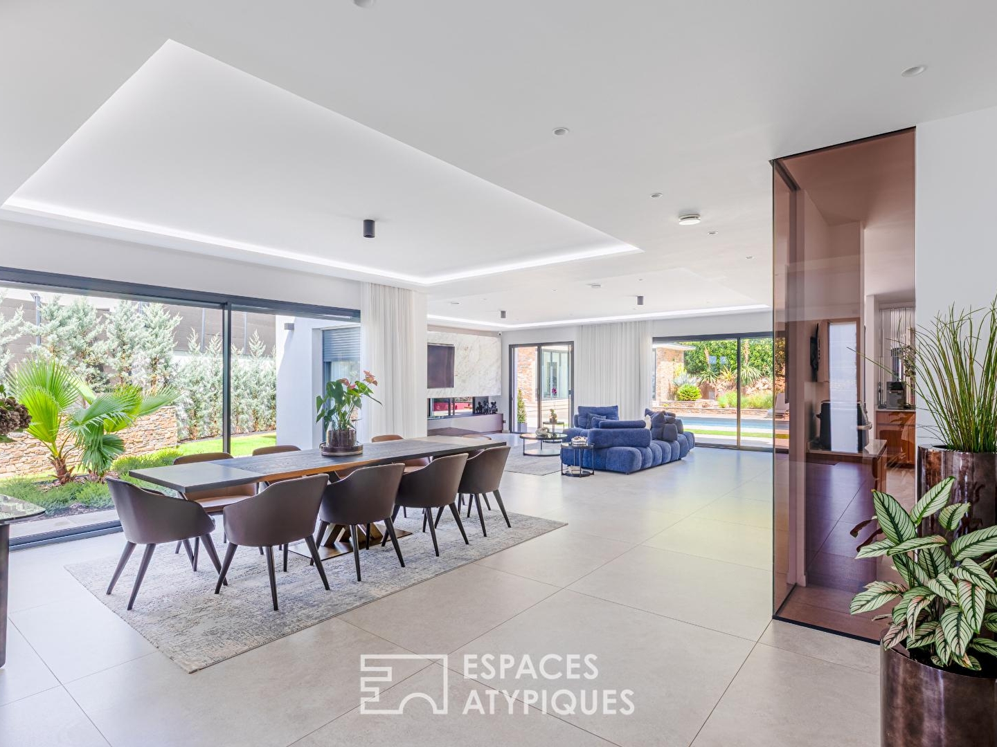 Maison à vendre - 10 pièces - 273m2 - Montlignon (95680)