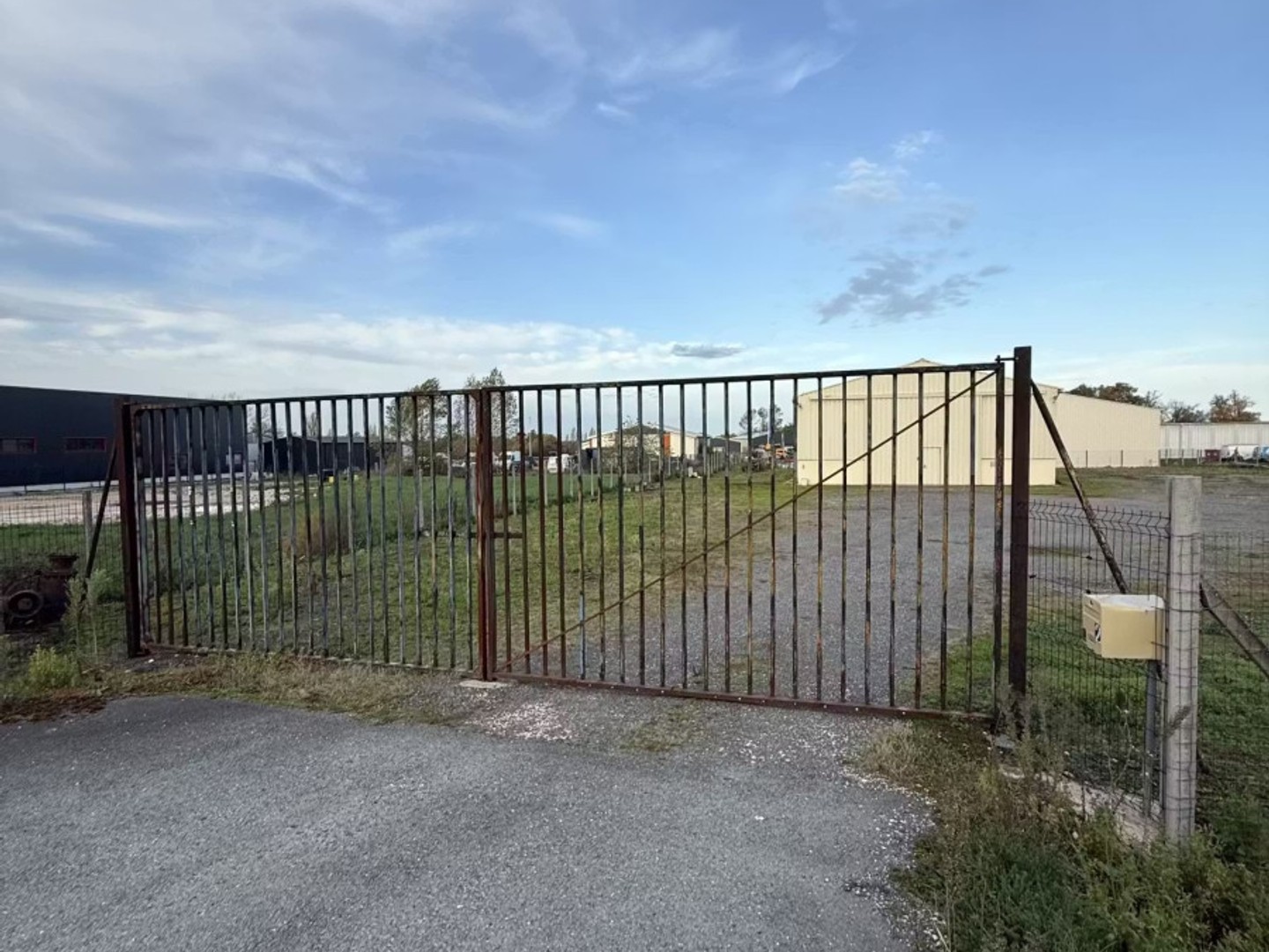 Bureaux à vendre - Peujard (33240)