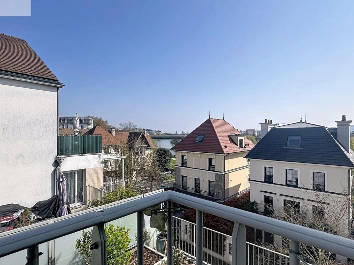 Appartement à vendre - 4 pièces - 75m2 - Le Perreux-Sur-Marne (94170)