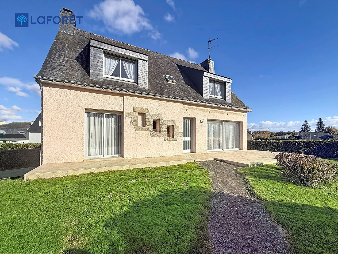 Maison à vendre - 6 pièces - 137m2 - Moréac (56500)