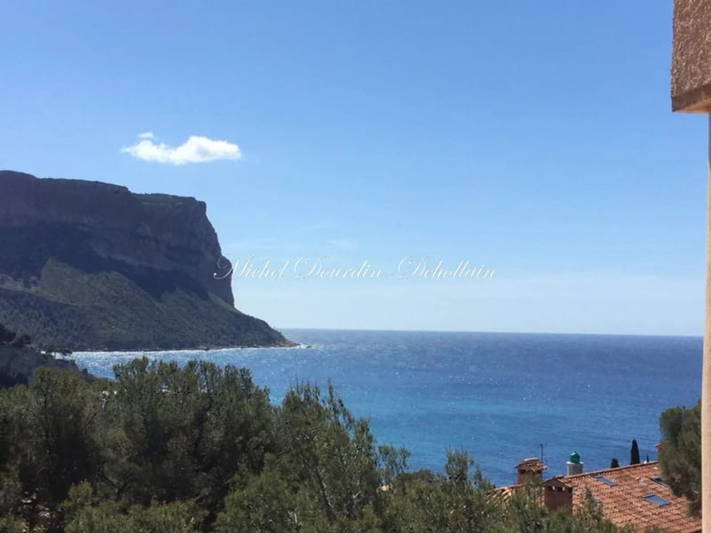 Cassis, villa 1930 vue mer et cap Canaille