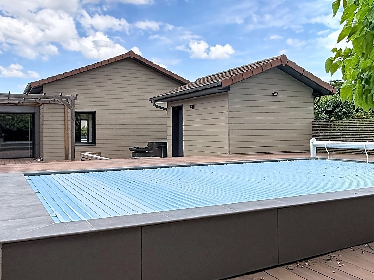 Maison à vendre - 6 pièces - 235m2 - Communay (69360)
