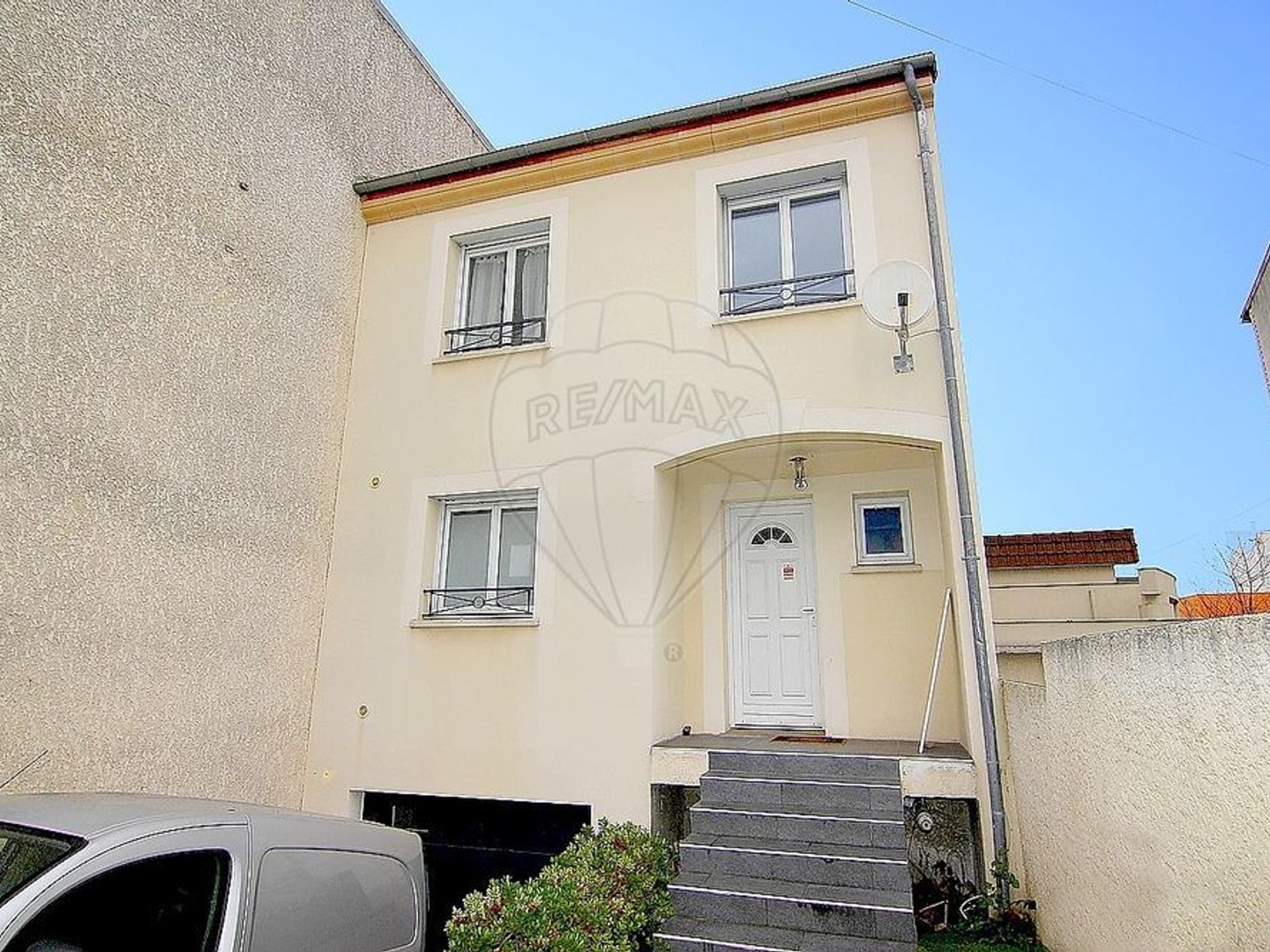 Maison à vendre - 9 pièces - 202m2 - Colombes (92700)