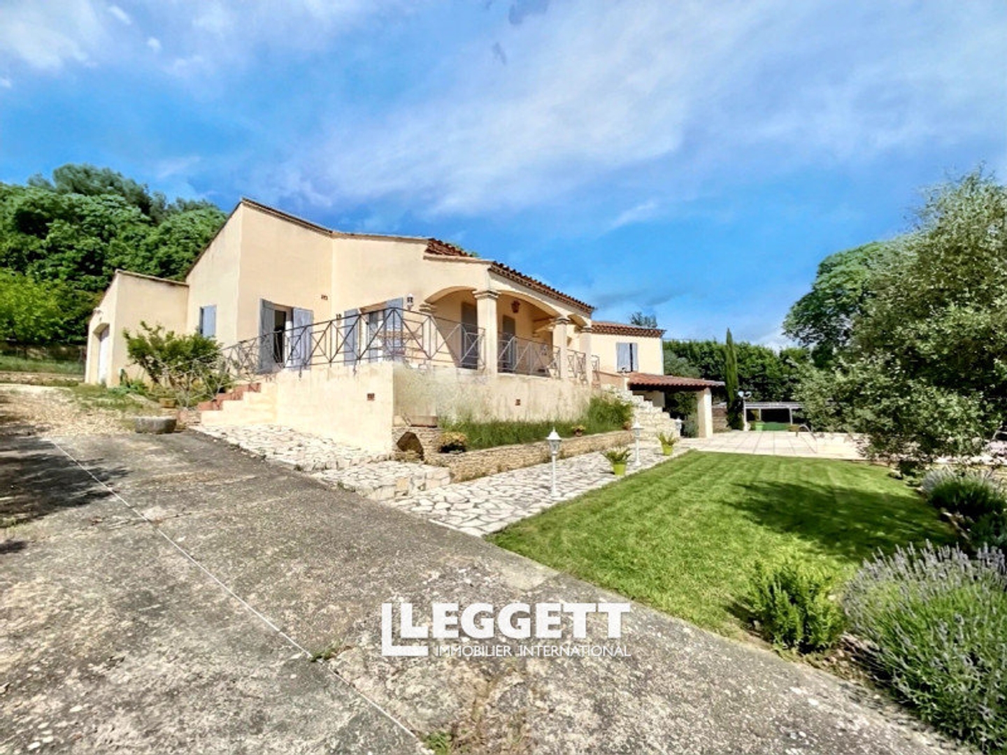 Maison à vendre - 4 pièces - 125m2 - Saint-Maximin (30700)