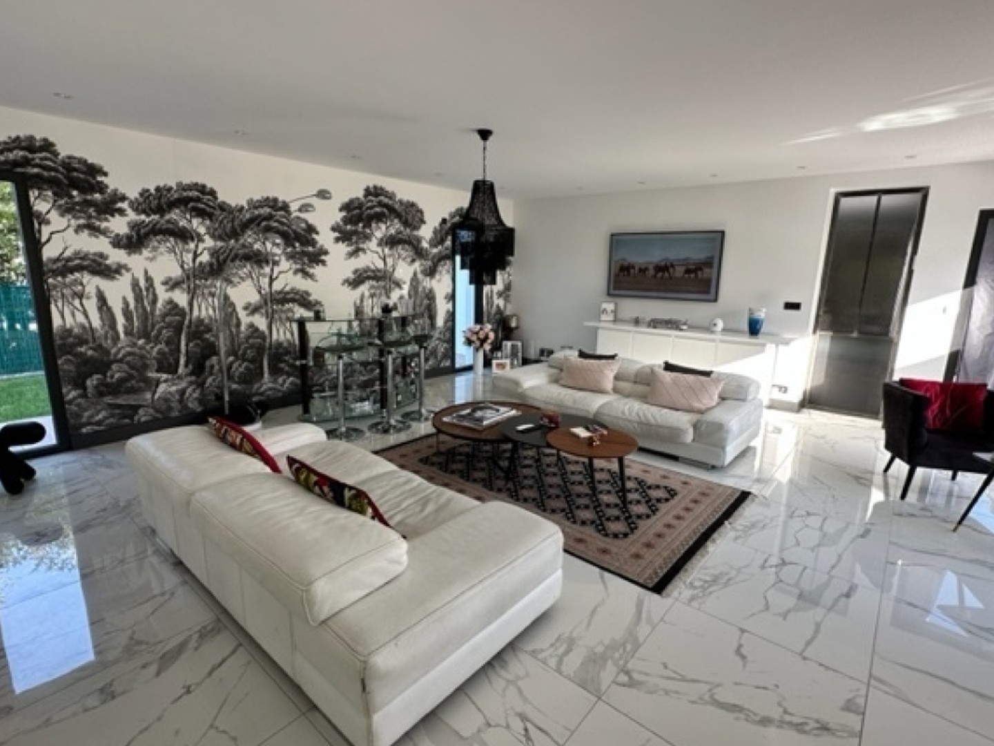 LE HAILLAN MAISON D'ARCHITECTE 5 CHAMBRES JARDIN GARAGE