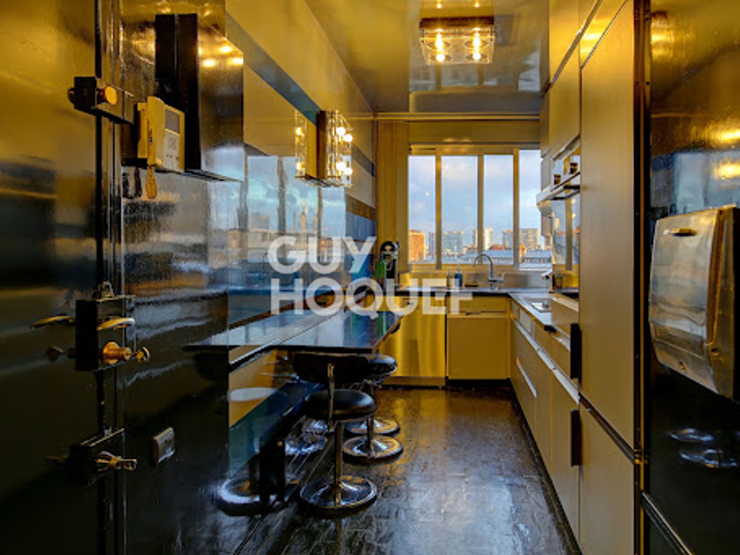 Appartement à vendre - 3 pièces - 87m2 - Paris 16e (75016)
