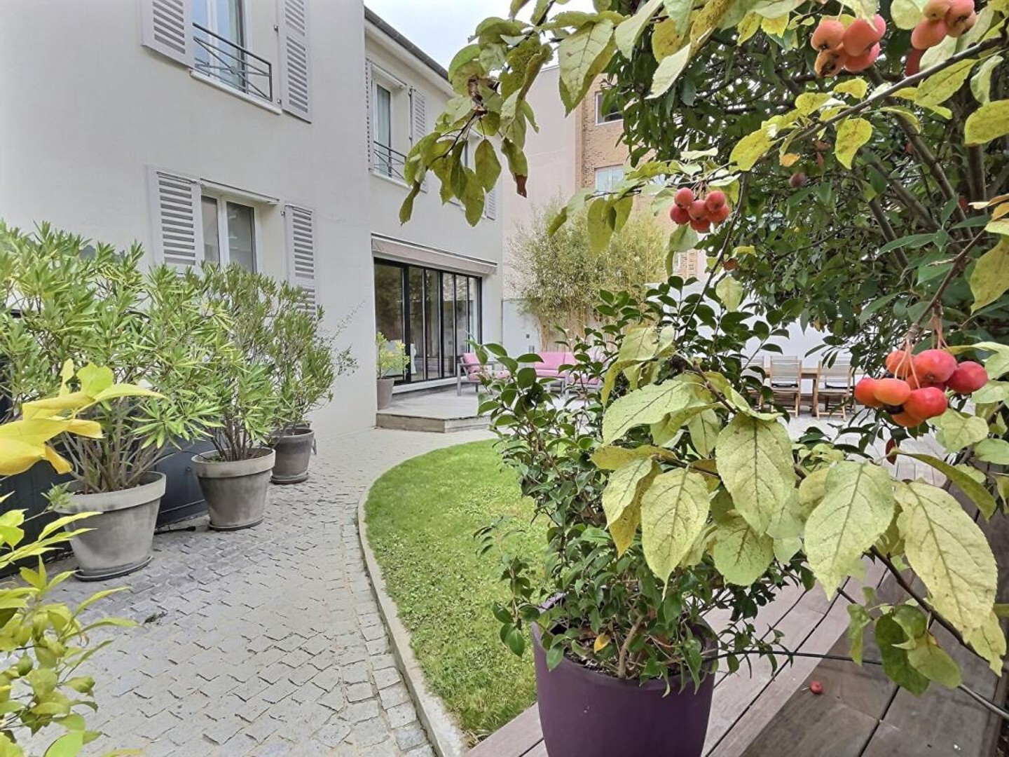 Maison à vendre - 7 pièces - 170m2 - La Garenne-Colombes (92250)