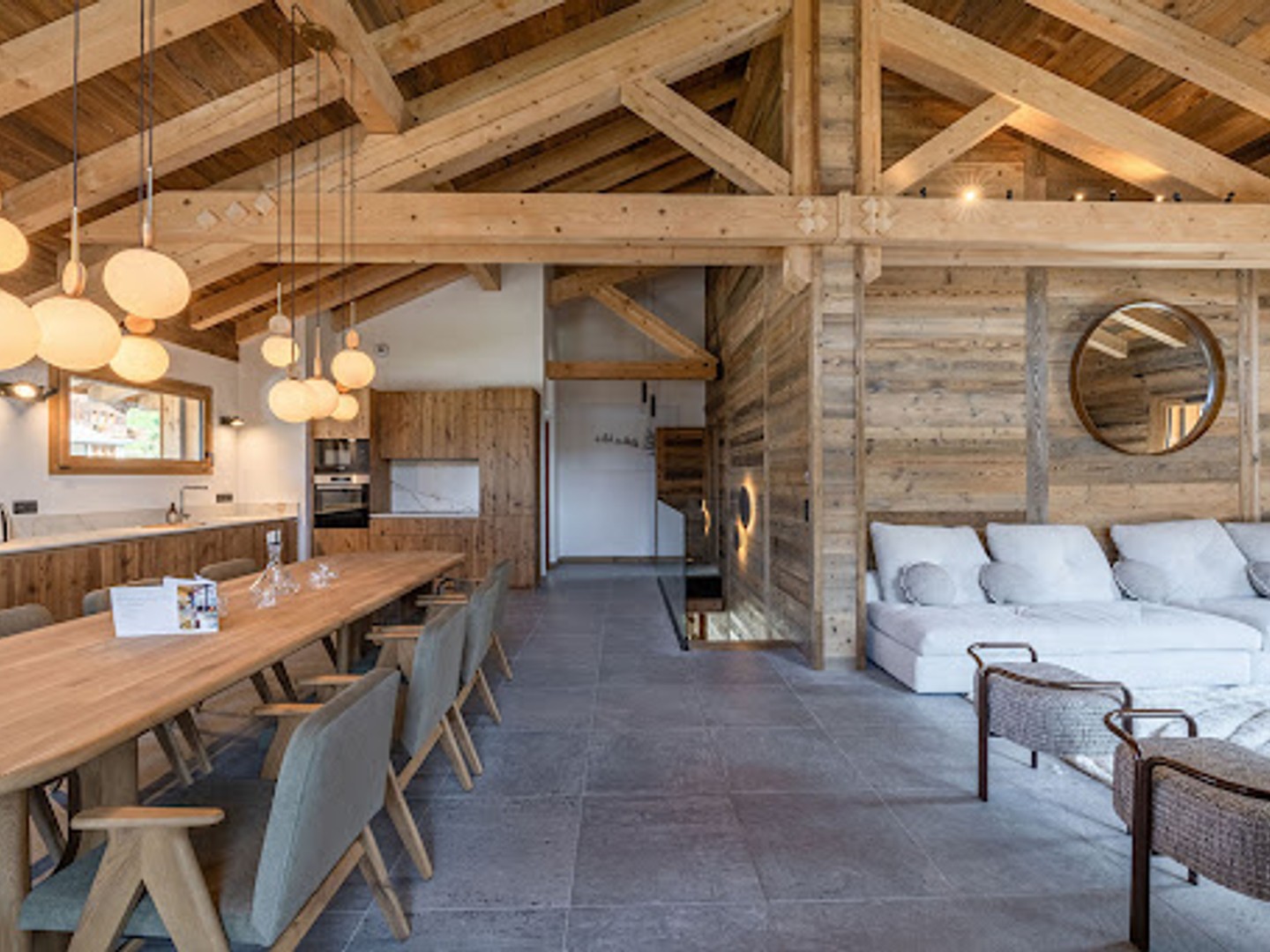 Maison 2 pièces 205 m²