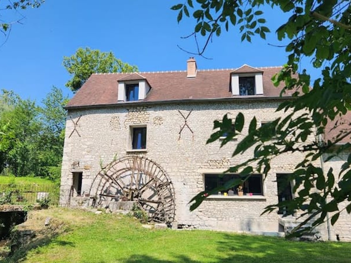 Propriété 10 pièces 258 m²