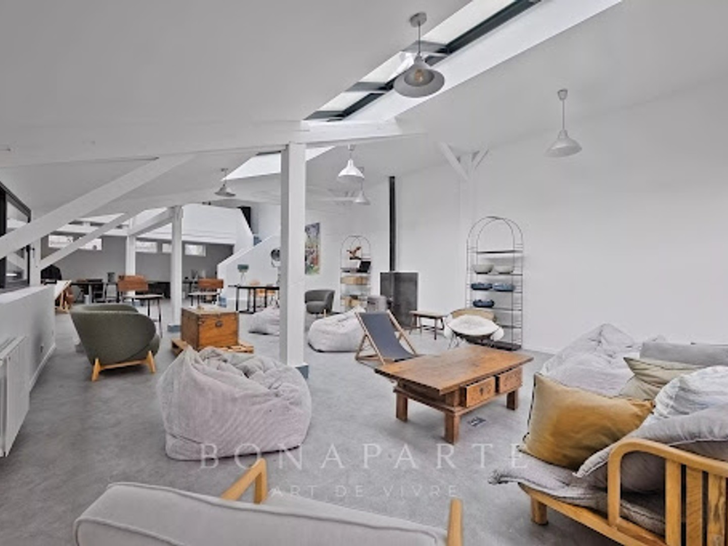 Maison 7 pièces 332 m²