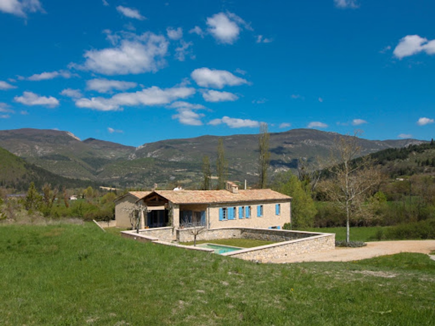 Mas provençal 6 pièces 222 m²
