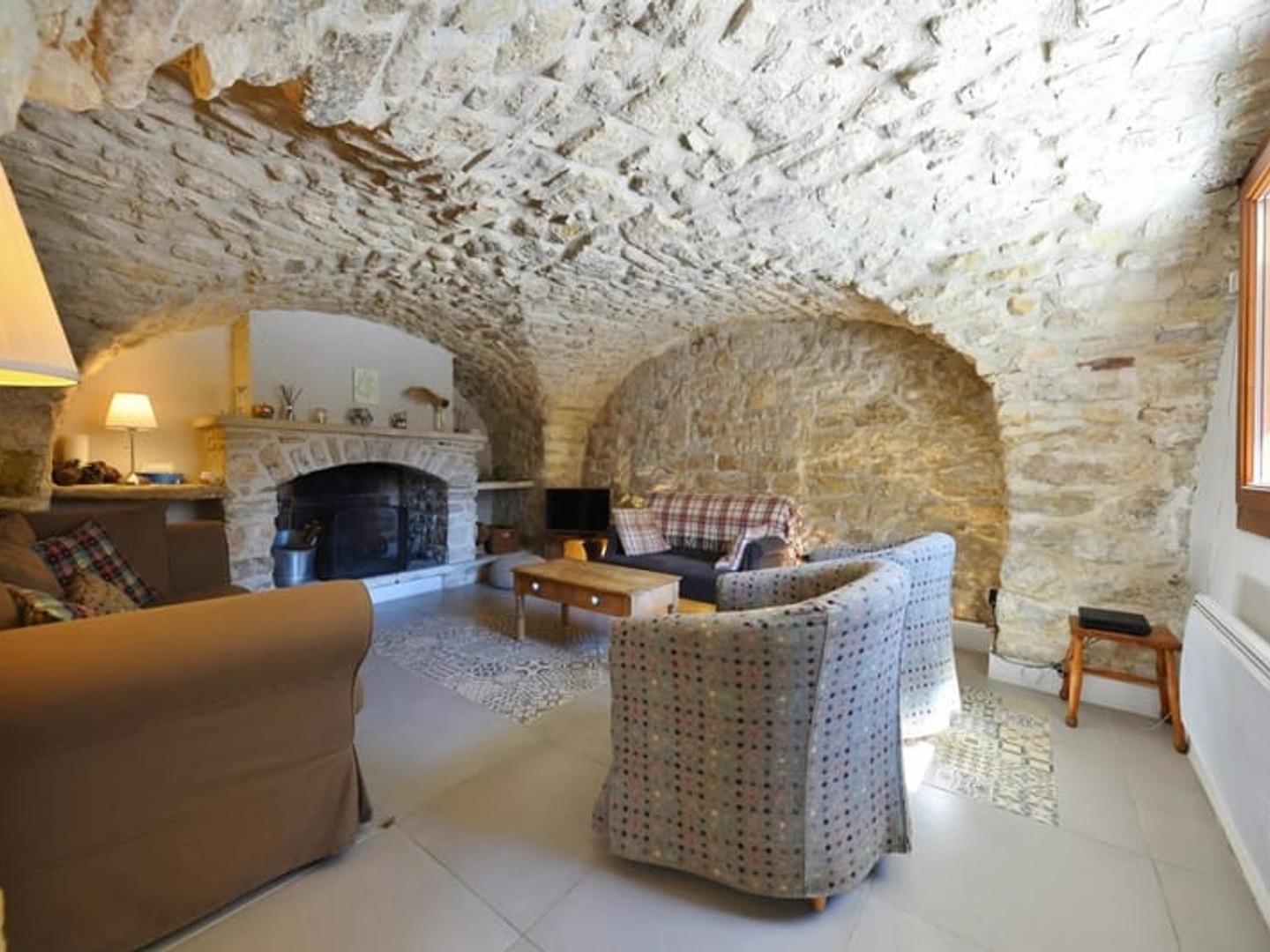 Maison à vendre - 8 pièces - 142m2 - Uzès (30700)