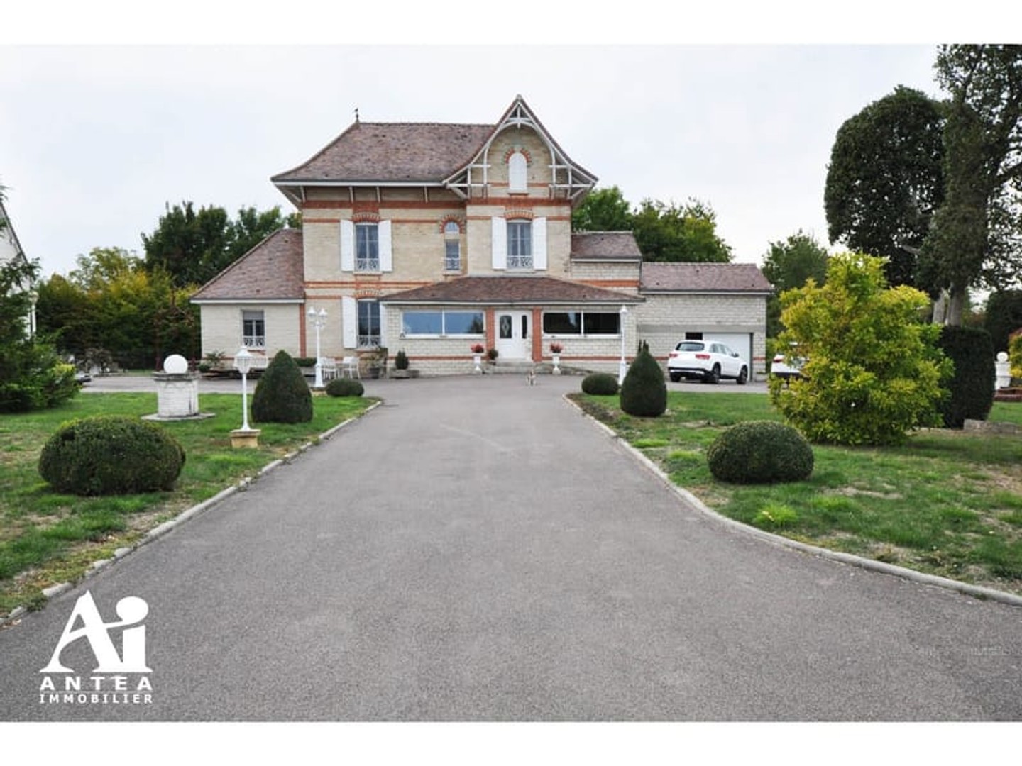 Immeuble à vendre - 8 pièces - 180m2 - Payns (10600)