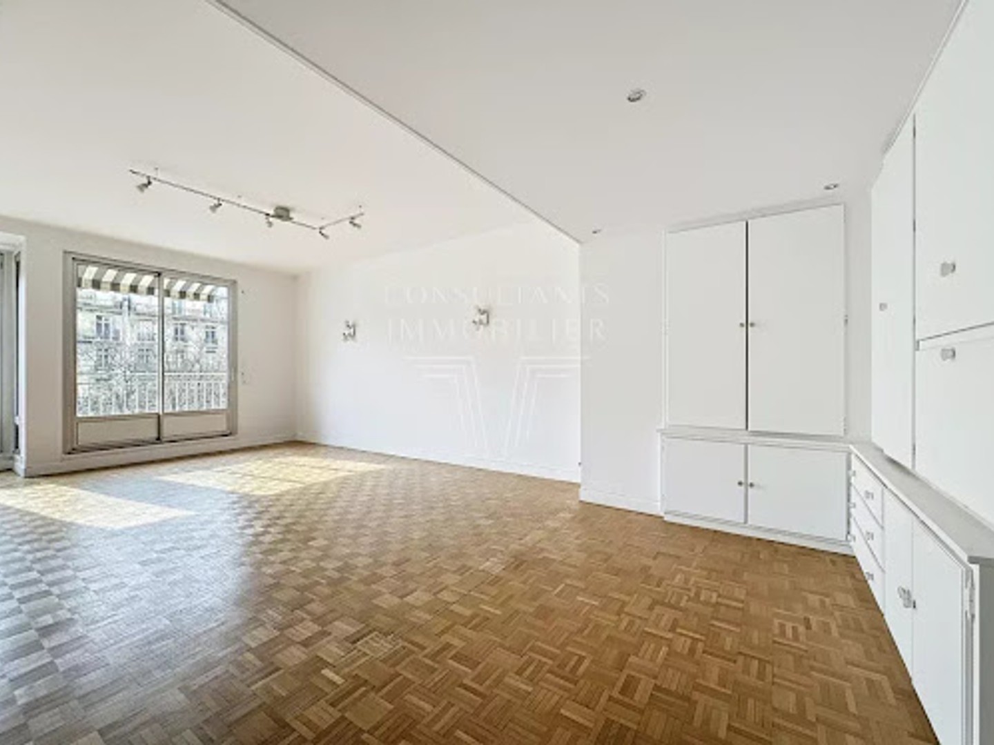 Appartement à vendre - 3 pièces - 87m2 - Paris 16e (75016)