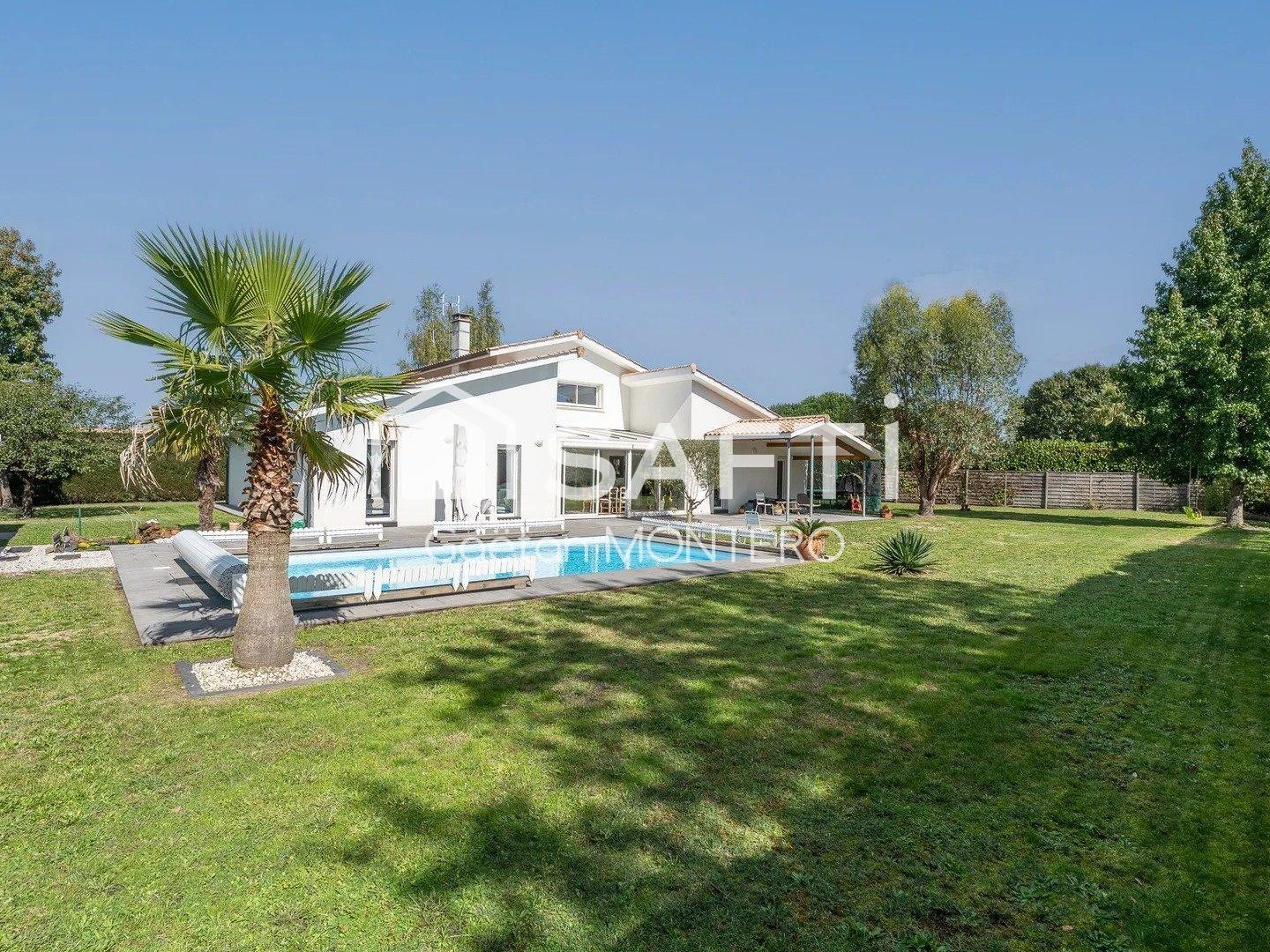 Maison d'exception à vendre - Le Barp