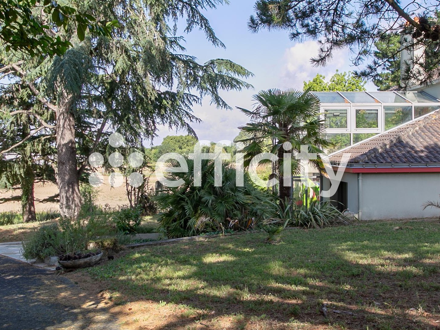 Maison à vendre - 7 pièces - 187m2 - Saint-Julien-De-C... (44450)