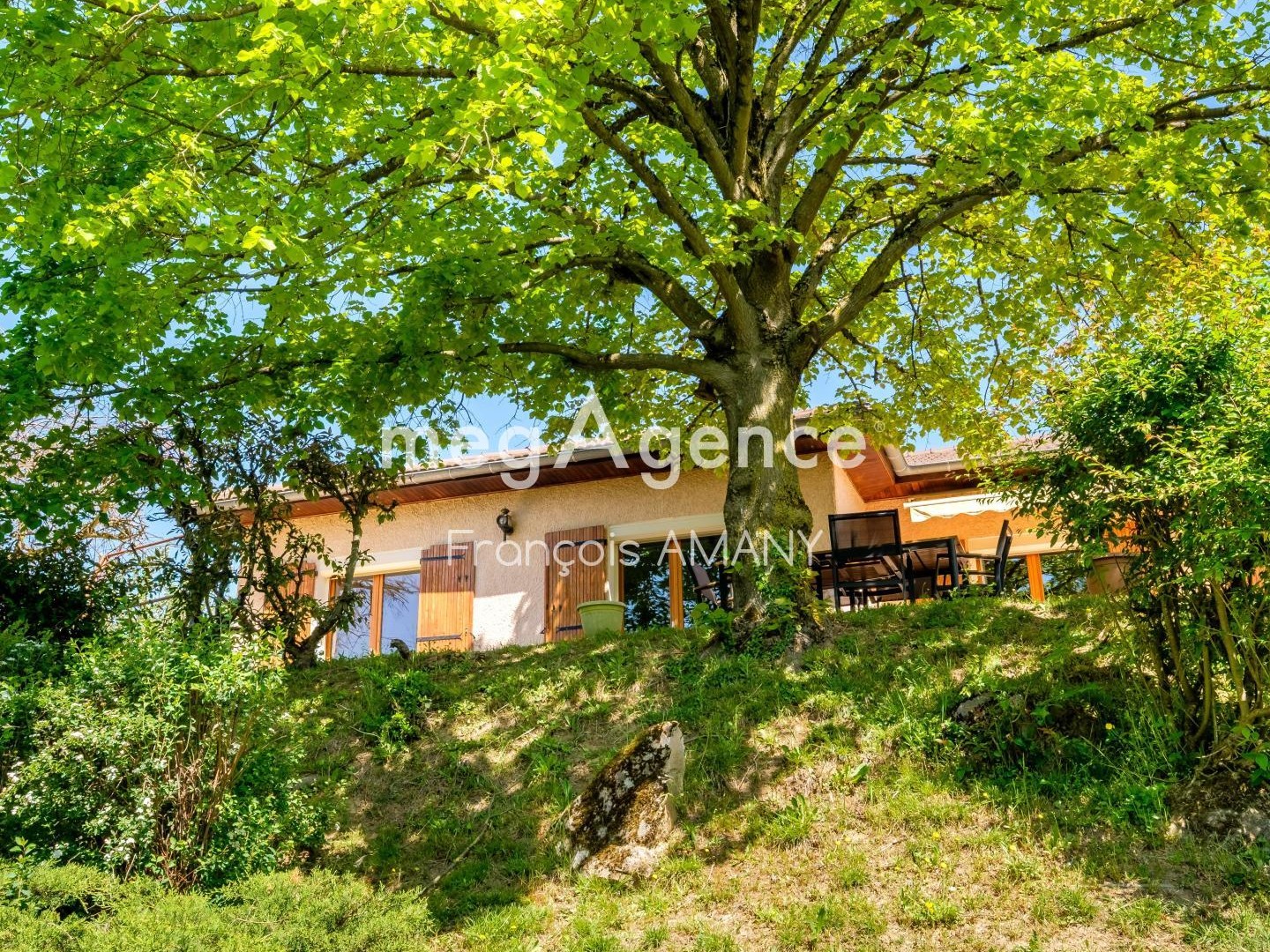Maison à vendre - 5 pièces - 104m2 - Dommartin (69380)
