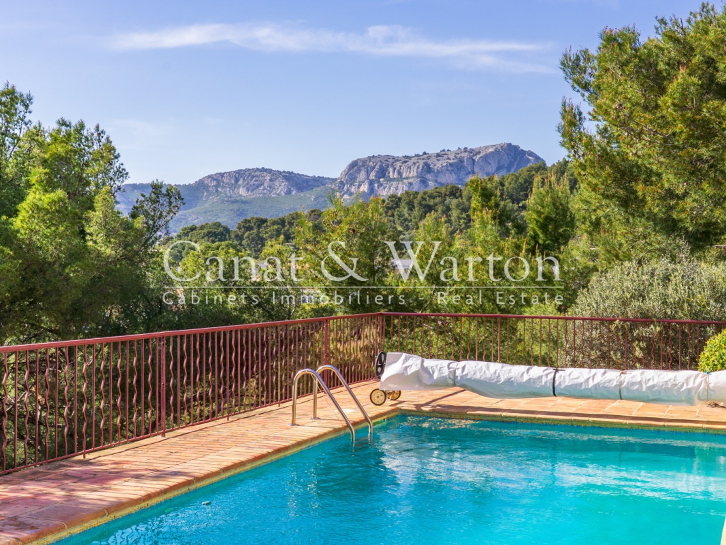 TOULON FARON VILLA T6 VUE MER AVEC PISCINE ET GARAGE !
