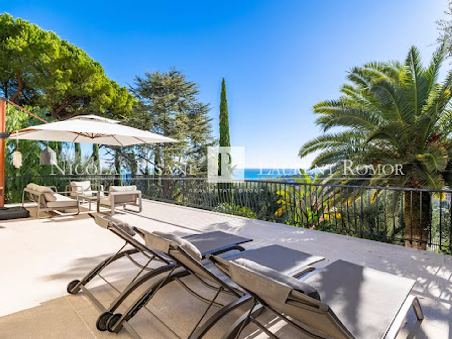 Maison 7 pièces 268 m²