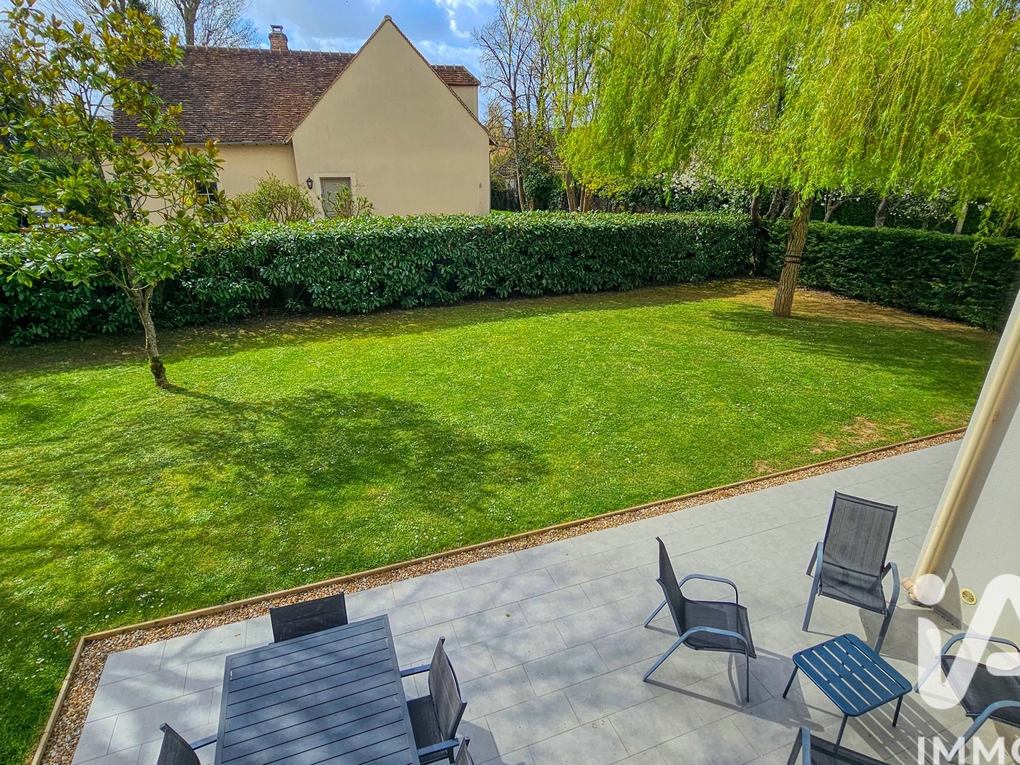 Maison à vendre - 7 pièces - 155m2 - Morainvilliers (78630)