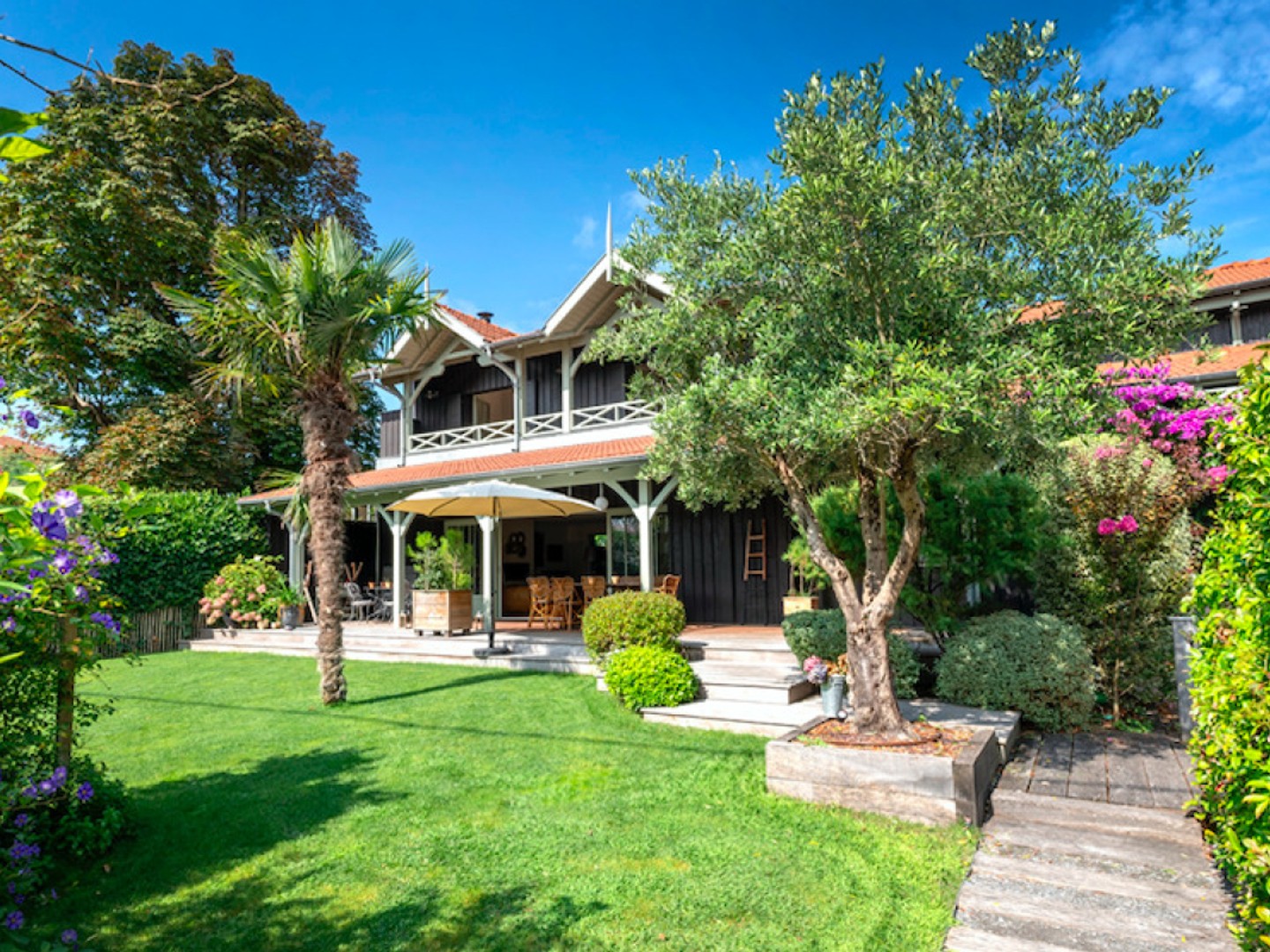 Cap-Ferret , plage du centre , belle villa d'architecte 6 chambres