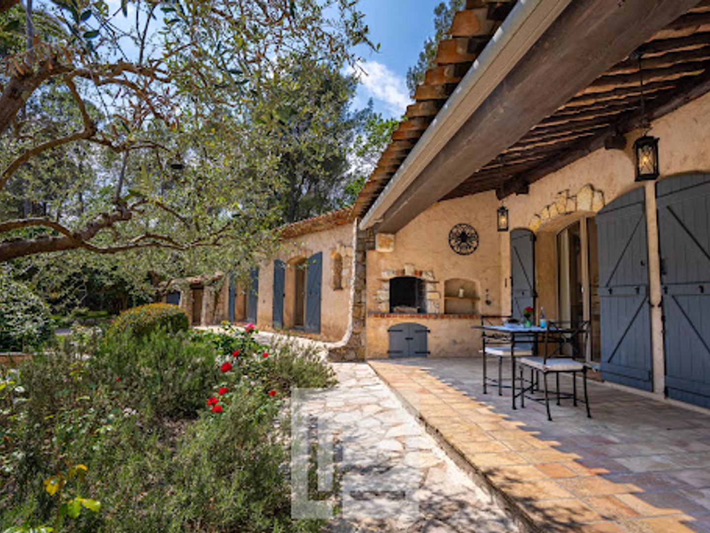 Maison à vendre - 6 pièces - 150m2 - Mougins (06250)