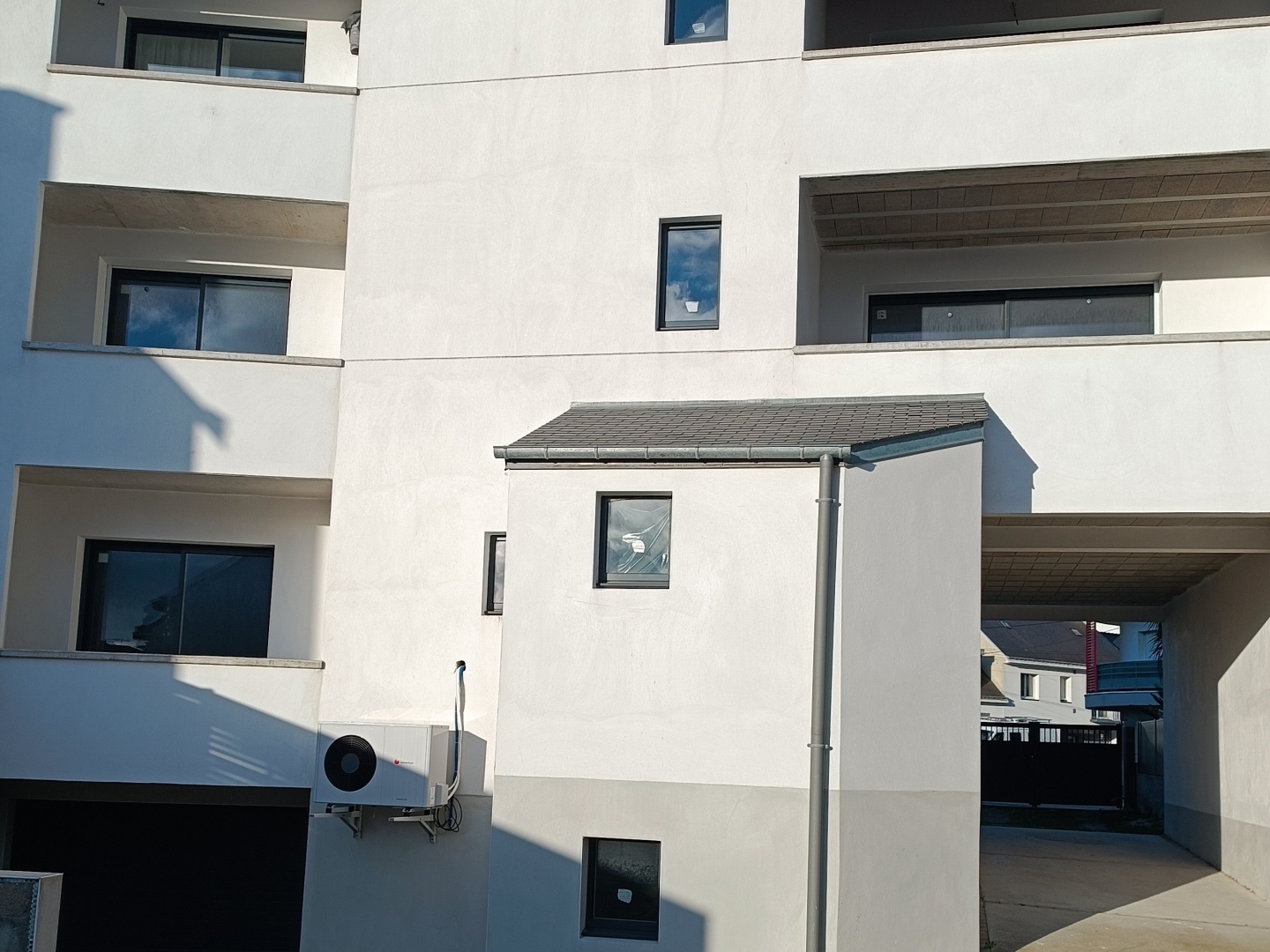 A SAISIR POUR INVESTISSEUR, Bâtiment de 5 logements