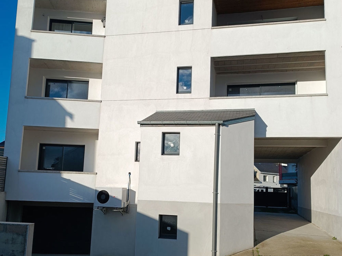 A SAISIR POUR INVESTISSEUR, Bâtiment de 5 logements