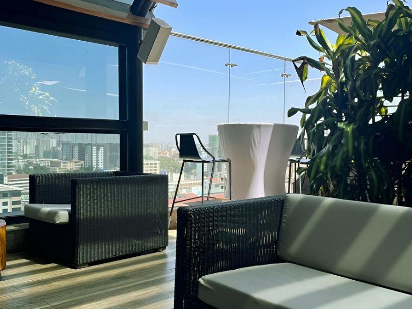 Appartement 6 pièces 240 m²