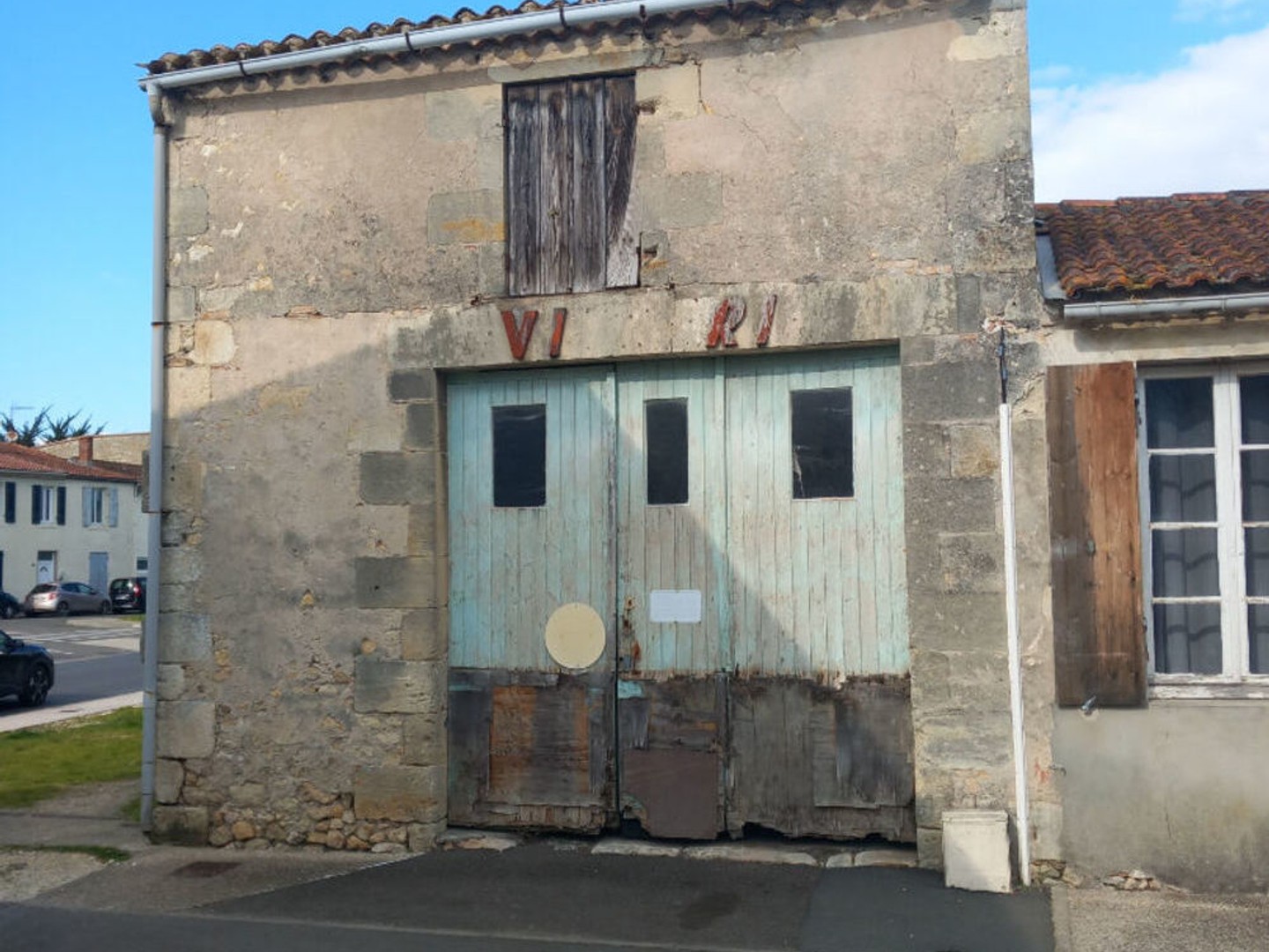 Parking / garage / box à vendre - Lesparre-Médoc (33340)