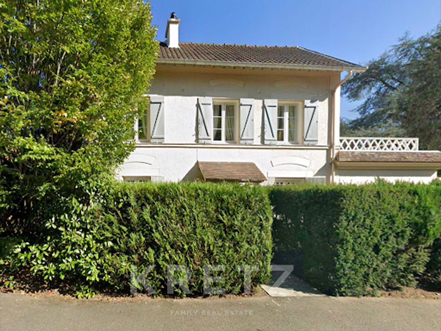 Maison à vendre - 6 pièces - 189m2 - Noisy-Le-Roi (78590)