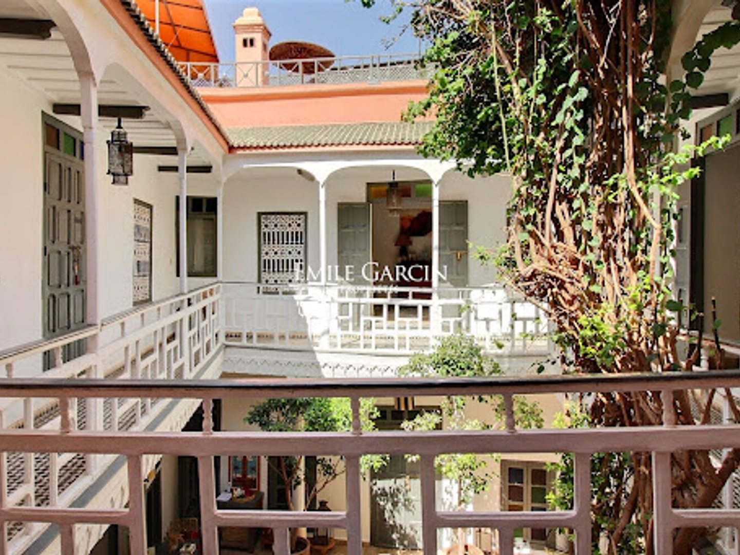 Propriété 9 pièces 300 m²