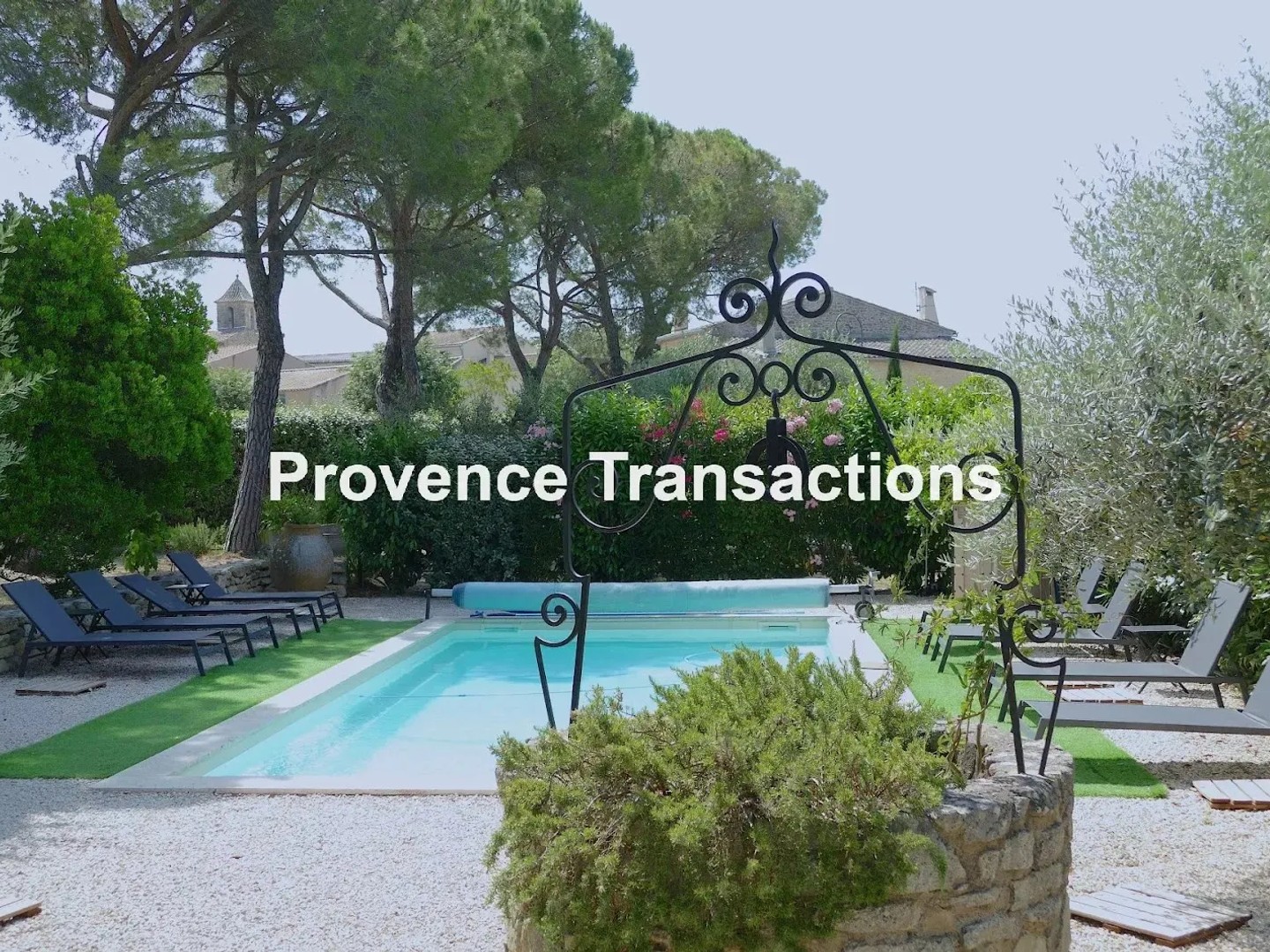 Maison à vendre - 10 pièces - 350m2 - Vacqueyras (84190)